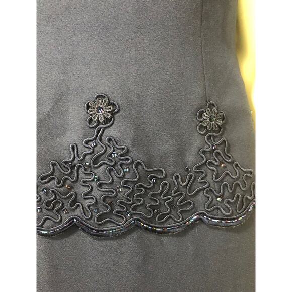 R & M Richard’s formal navy dress looks like a 2 piece with beading size 8 - Picture 9 of 12